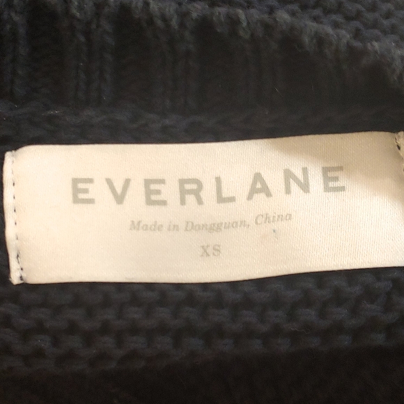 Everlane The Link-Stitch Crewneck Sweater - Picture 8 of 8